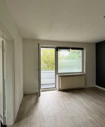 2,5 Zimmer Wohnung mit *Balkon* im 1 OG!