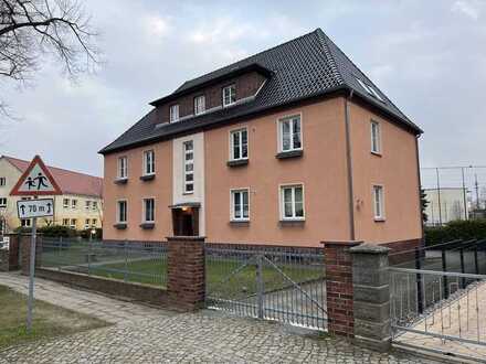 Vollständig renovierte 3-Raum-Wohnung mit Einbauküche in Gransee