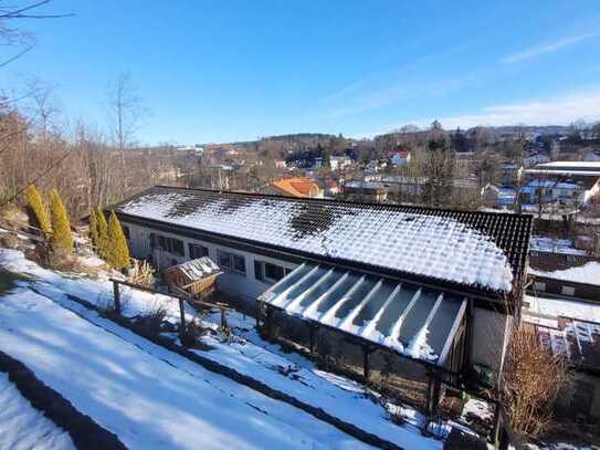 Entspannung auf höchstem Niveau - sonnige Terrassenwohnung in ruhiger Aussichtslage !