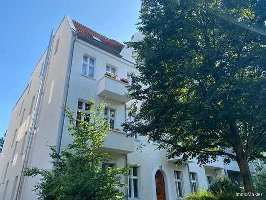 Attraktive 2,0 Zimmer Wohnung in einem sanierten Altbau in Berlin Pankow