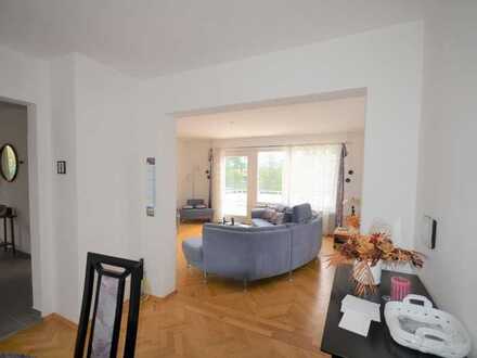 Ein charmantes Einfamilienhaus, inklusive Baugrundstück. In ruhiger Ortsrandlage.