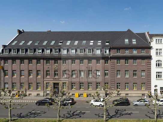 Moderne Praxisfläche mit Altbau-Charme | Düsseldorf-Oberkassel