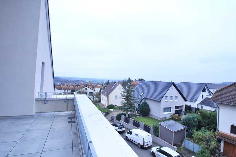                                                               Wunschlos gl&uuml;cklich: S&uuml;dterrasse &amp; Traumblick                                                       in Roßdorf (Darmstadt-Dieburg)