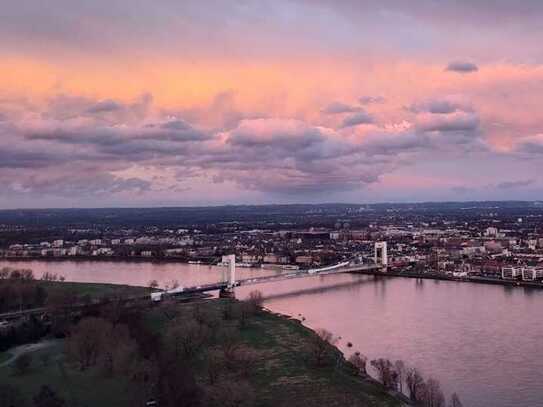 2 Zimmerwohnung mit herrlichem Rheinblick über Köln