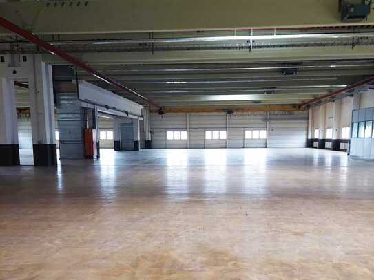 Hallenfläche in Göppingen – Mit Lastenaufzug, ab 3,95 EUR/m²