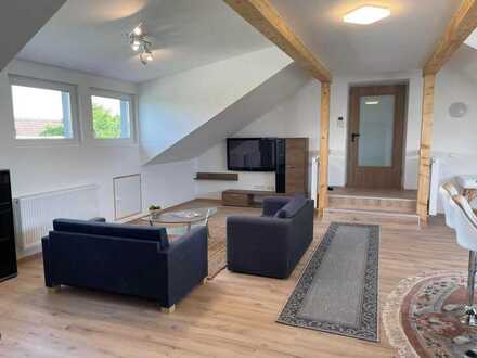Attraktives, energetisch saniertes/erbautes MFH mit 4 modernen Wohneinheiten und 2 Praxiseinheiten