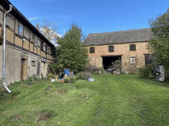 DENKMALGESCHÜTZES PROJEKT - FAMILIENHOF IM SCHÖNFELDER HOCHLAND