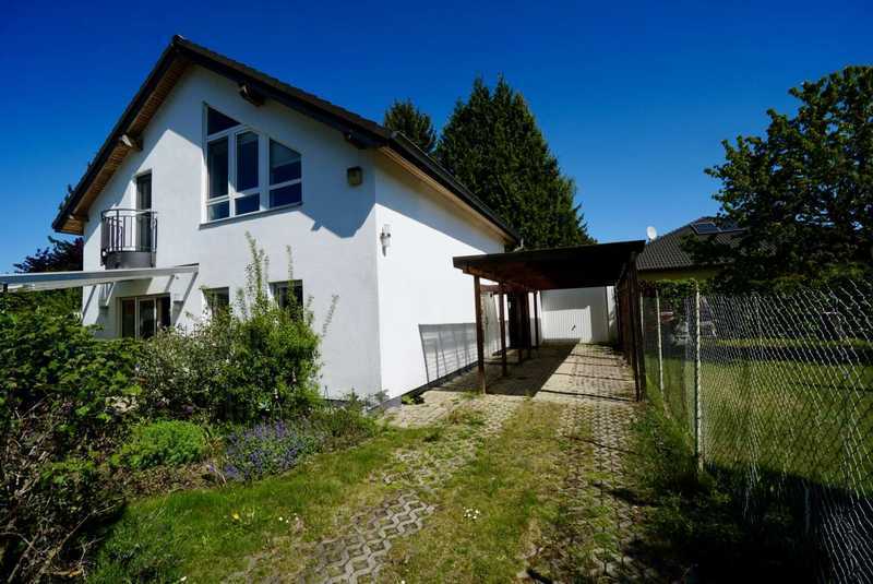 Gepflegtes Einfamilienhaus sucht neue Familie