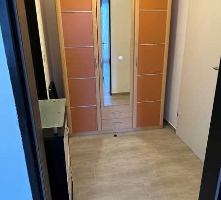 Gemütliches, voll möbliertes 1-Zimmer-Appartement mit Balkon