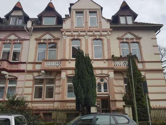 Charmante Dachgeschosswohnung im kernsanierten Jahrhundertwendehaus in Bielefeld!