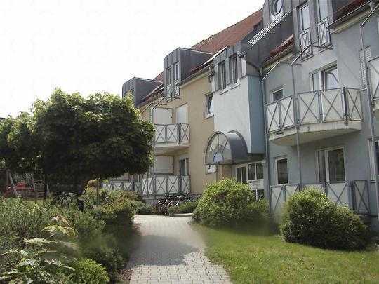 **Duplex Tiefgaragen-Stellplatz - am Lise-Meitner-Platz zu mieten**