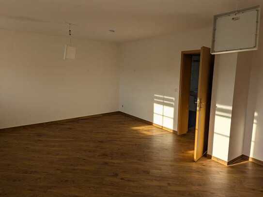Schöne 2-Zimmer-Wohnung in der Natur