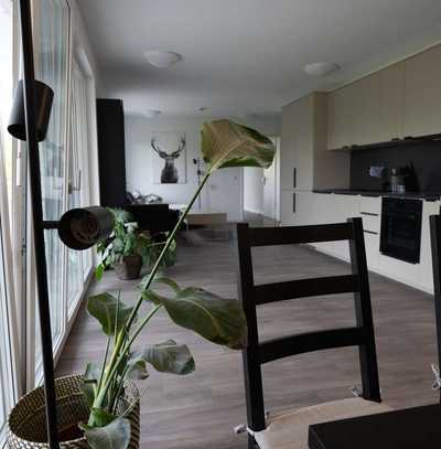 Wunderschönes 1-Zimmer-Apartment in Mehrgenerations WG!