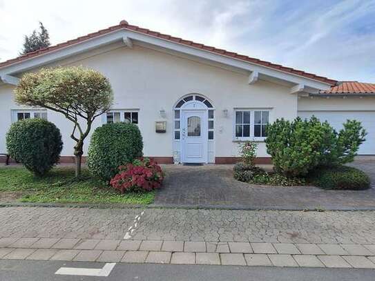 HOUSE IN THE SPA TOWN OF BAD NAUHEIM FOR RENT! Bungalow with well-kept garden and double garage