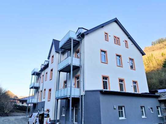 ERSTBEZUG - 3-Zi-Wohnung + Terrasse ab März