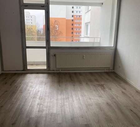 Helle 3-Zimmerwohnung mit Balkon! Ideal für Familien oder als WG!