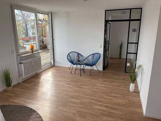 Penthouse-Wohnung in Germering mit fast 40 qm großer Dachterrasse! - VB