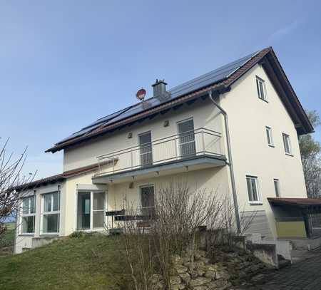 Einfamilienhaus mit Garage und Lagerhalle zur Miete in Ingolstadt Gerolfing