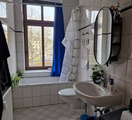 Schöne 1-Zimmer-Wohnung mit Balkon und EBK in schloßchemnitz ab Mai oder früher