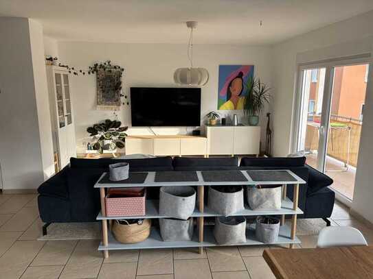 4-Raum-Wohnung mit geh. Innenausstattung mit Balkon, Garten, EBK, Stellplätzen in Isernhagen