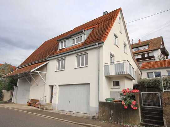 Einfamilienhaus mit Garten, Terrasse und Balkon