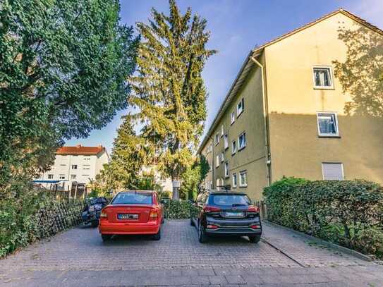 Helle 2-Zimmer Wohnung mit Balkon