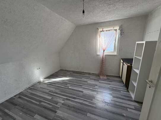 Bauernhaus mit Scheune und viel Potenzial.