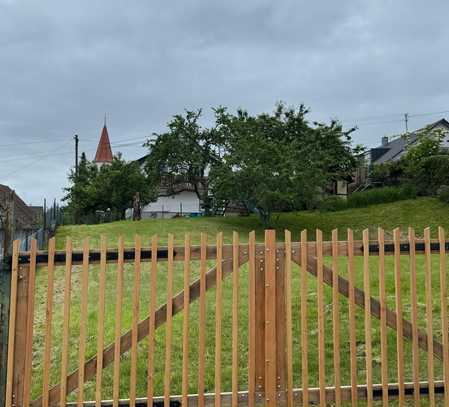 Traumhaft schöner Bauplatz im Herzen von Deckenpfronn