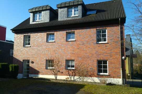 Helle, freundliche 3-Zimmer-Wohnung mit Terrasse in Essen