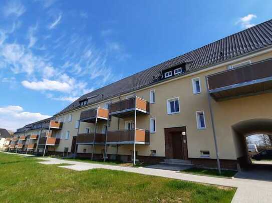 Gemütliche 2RaumWe mit Badewanne und Loggia wartet auf Sie!