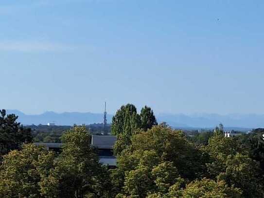 Top-Investment in München/Bogenhausen: Vermietete 2-Zimmer-Wohnung mit Alpenblick!