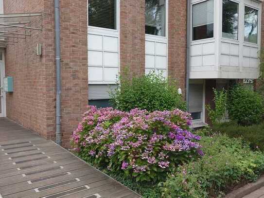 Großzügige 3-Zimmer-Wohnung mit guter Aufteilung und Balkon in Kaiserswerth