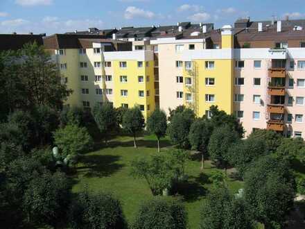PROVISIONSFREI: Wohnungspaket (10 WE) in beliebter Wohnanlage mit bester Lage zur Universität