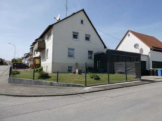 Zweifamilienhaus in Neuhausen ob Eck