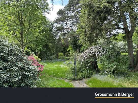 Großes Baugrundstück mit Altbestand und vielen Möglichkeiten