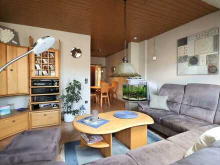 Gemütliche 3 Zimmer DG-Wohnung mit Balkon und Garage in Bochum Linden