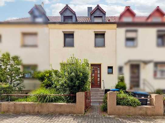 Schönes Reihenmittelhaus für Kapitalanleger in Toplage von Halle