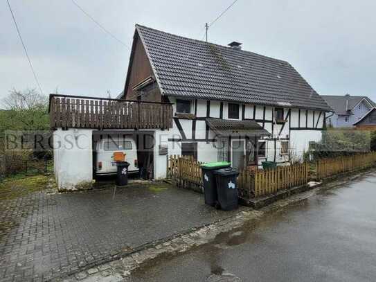 Freistehendes EFH mit Anbau, Dachterrasse, Garten und Garage in Morsbach!Provisionsfrei!