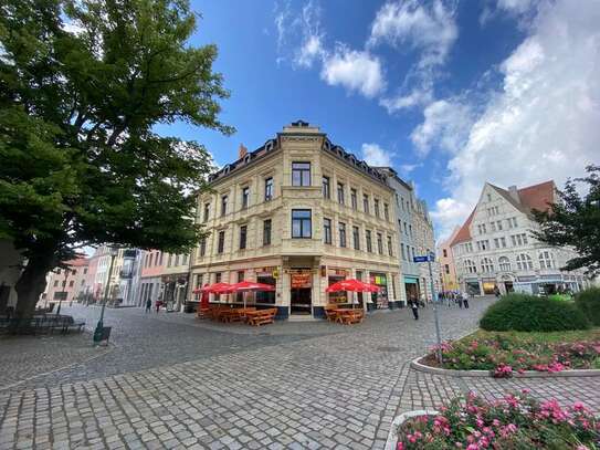 Für die ganze Familie: 4-Zimmer-Wohnung in zentraler Lage