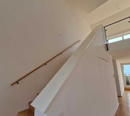 Schöne 2-Zimmer-Wohnung mit EBK und Balkon in Würzburger Straße, Chemnitz