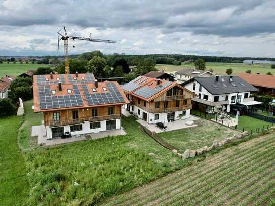 "Haus Hirschberg"- "Bergidylle im Herzen von Marschall : DHH bietet traumhafte Wohnmöglichkeiten"