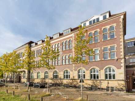 Kantinenfläche im historischen Bürogebäude
