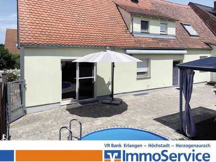 Roßtal - Charmantes Siedlerhaus in perfekter Lage