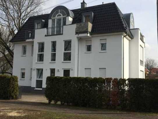 Exklusive 2-Raum-Maisonette-Wohnung mit Balkon und EBK in Berlin Mahlsdorf (Hellersdorf)