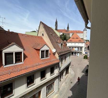 Schöne vier Zimmer Wohnung in Meißen (Theaterplatz)