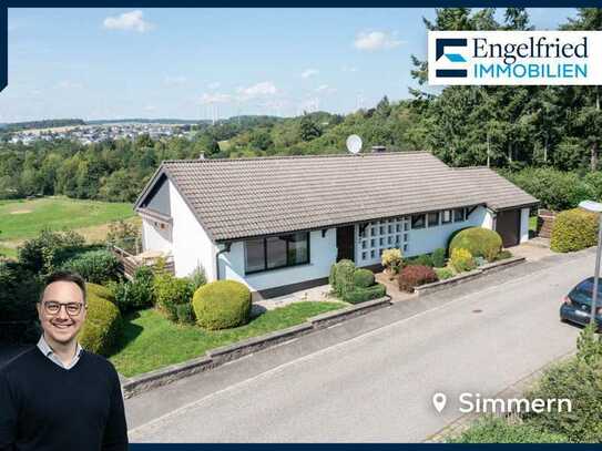 Stilvoller Bungalow mit einzigartigem Ausblick ins Tal vom Logenplatz-Balkon (käuferprovisionsfrei)