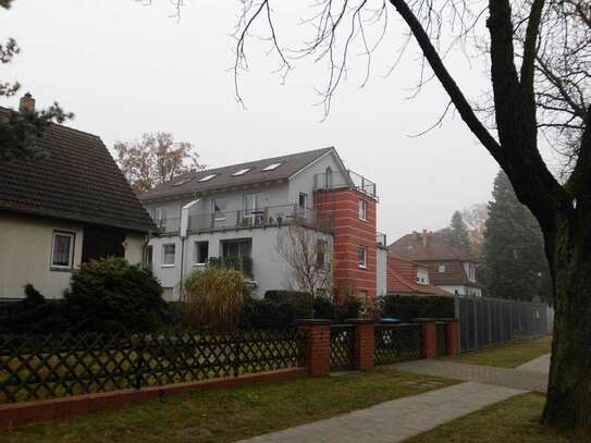 Stilvolle 3-Zimmer-Maisonette-Wohnung mit Balkon in Hohen Neuendorf