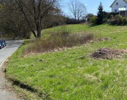 Bauplatz in ruhiger Lage im bebauten Wohngebiet