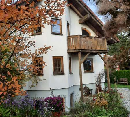 Freundliche 3-Zimmer-DG-Wohnung mit Balkon in Machern