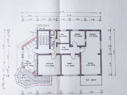 Attraktive 3,5 -Zi.-Wohnung mit Büroraum/ Hauswirtschaftsraum, 2 Balkone und EBK in Satteldorf